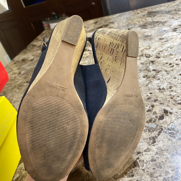 Call it spring wedges - Picture 5 of 6